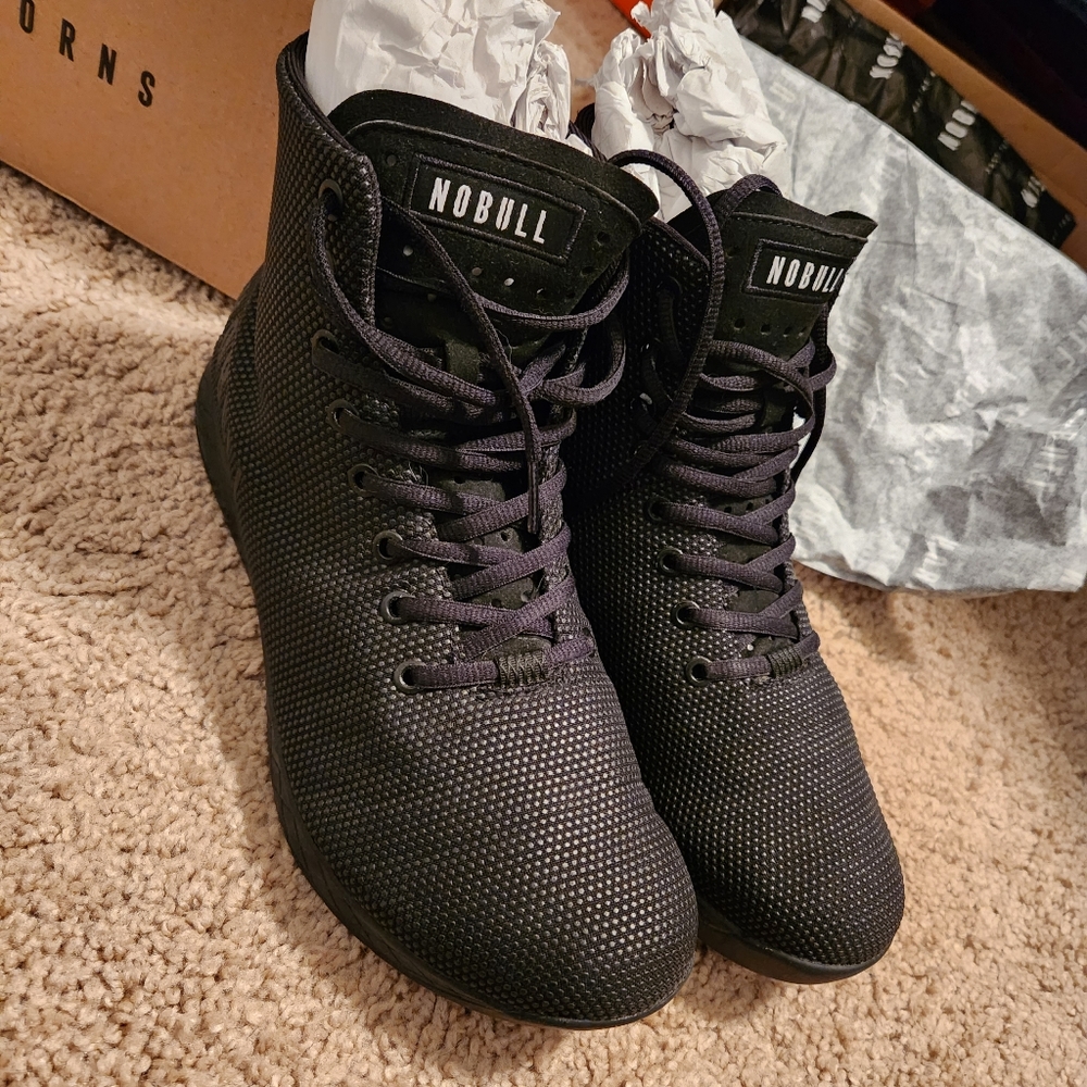 *Sold* Mens Nobull High Top Trainers Black Size 10